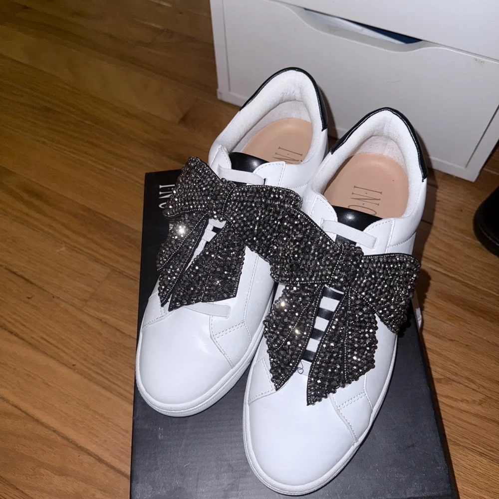 INC International Concepts Women's White Sneakers with Black Accents - Picture 2 of 7